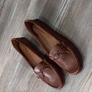 L.L. Bean Loafers Boat Shoes Flat Moccasin Women's Size 10M(B)
